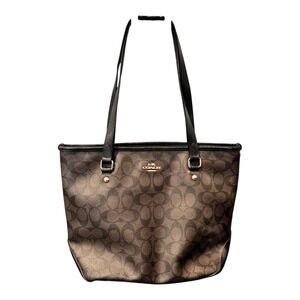 Coach Signature Jacquard East‎ West Gallery Tote Brown Black Satchel Purse